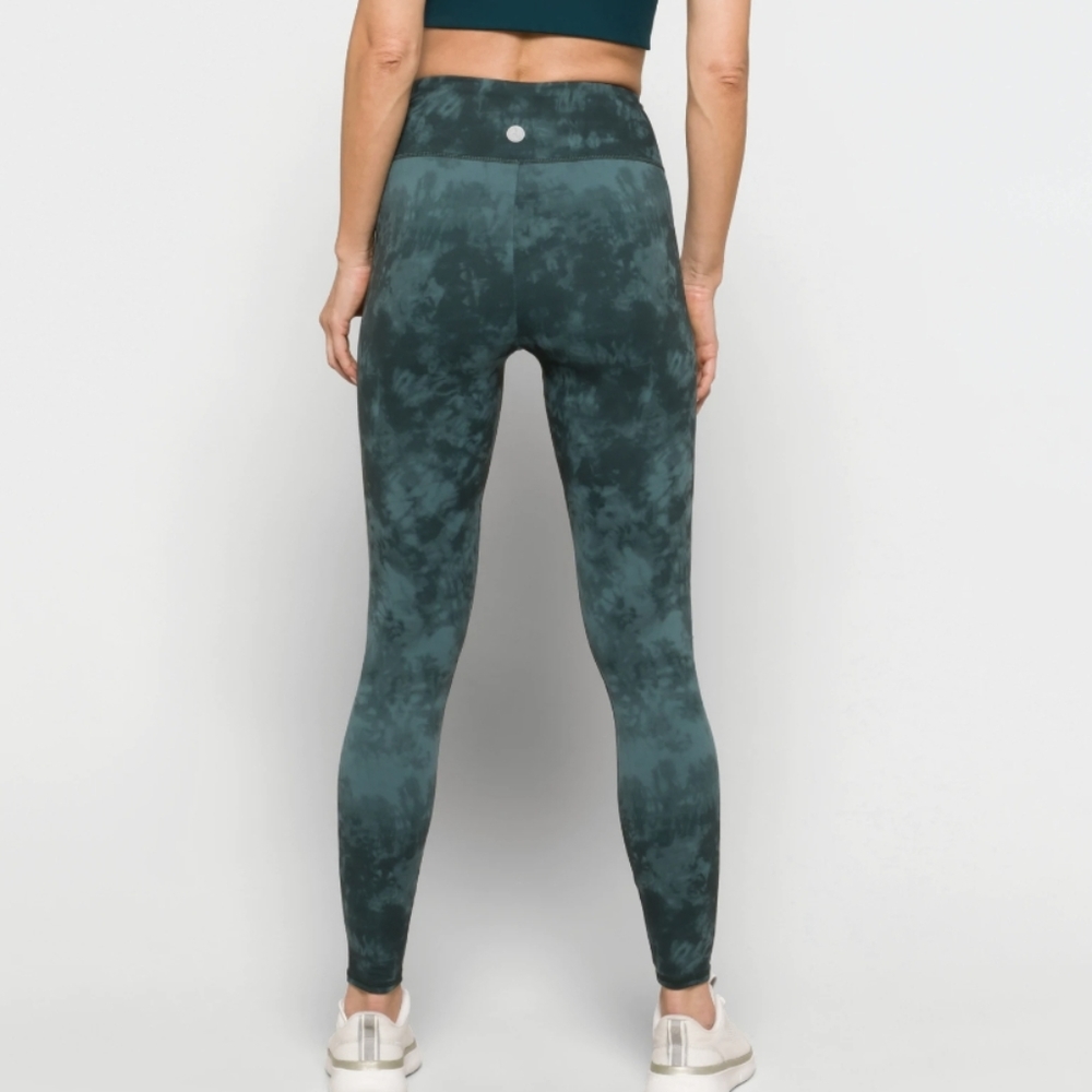 NWT High Rise Leggings - Picture 3 of 7